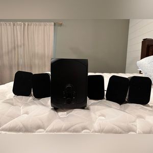 5 speaker + subwoofer Bluetooth Surround Sound System